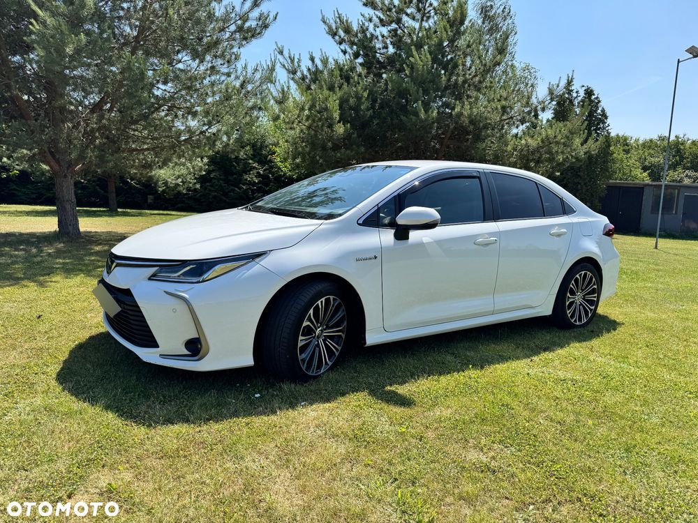Toyota Corolla - 1