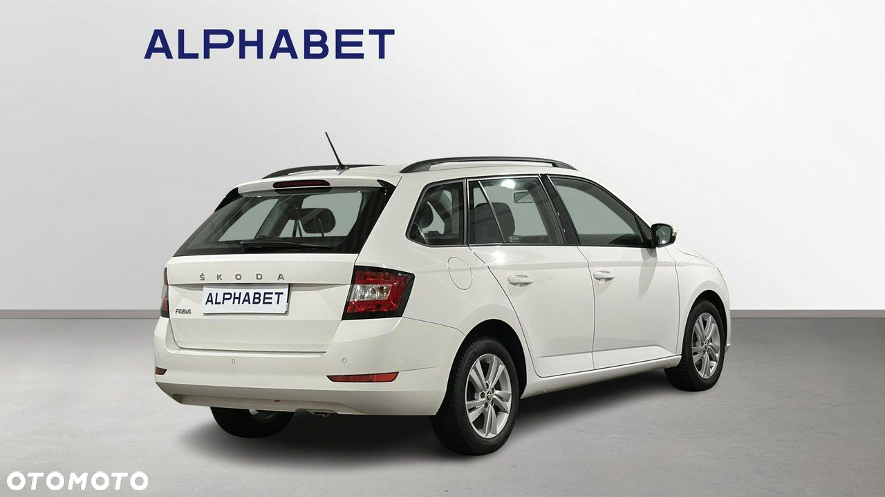 Skoda Fabia - 6