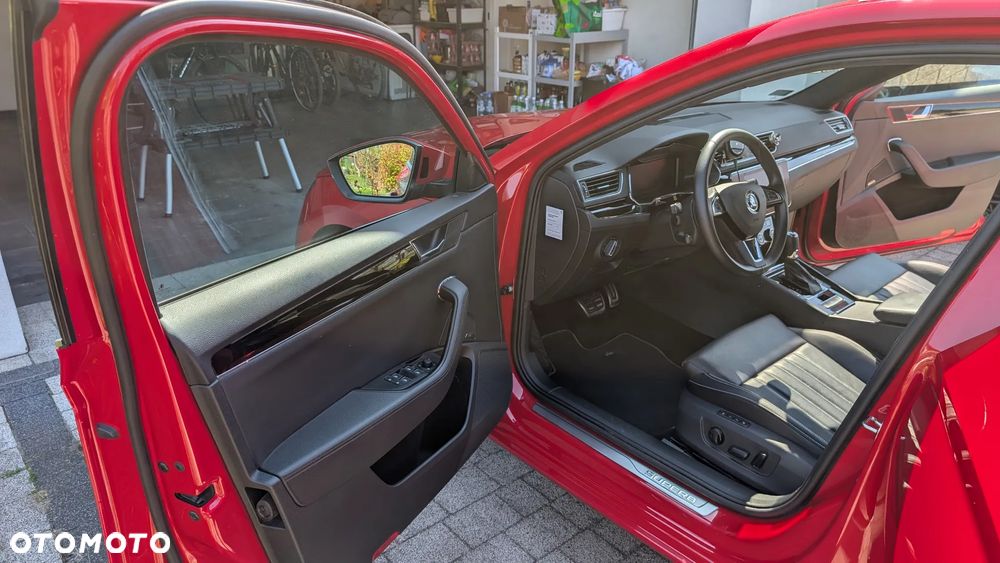 Skoda Superb 2.0 TSI 4x4 L&K DSG - 20