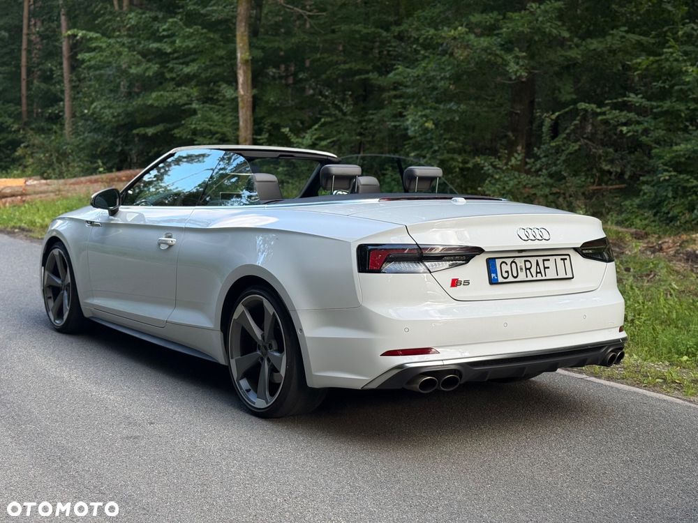 Audi S5 Cabrio - 3