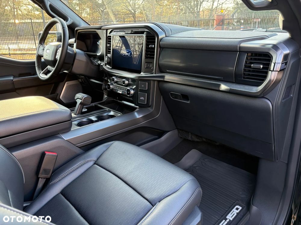 Ford F150 - 18