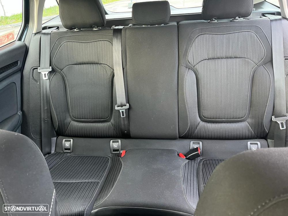 Renault Mégane Sport Tourer 1.5 dCi Dynamique - 12