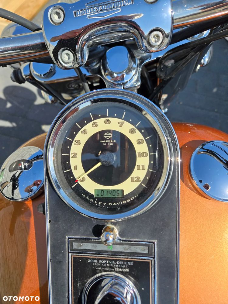 Harley-Davidson Softail Deluxe - 24