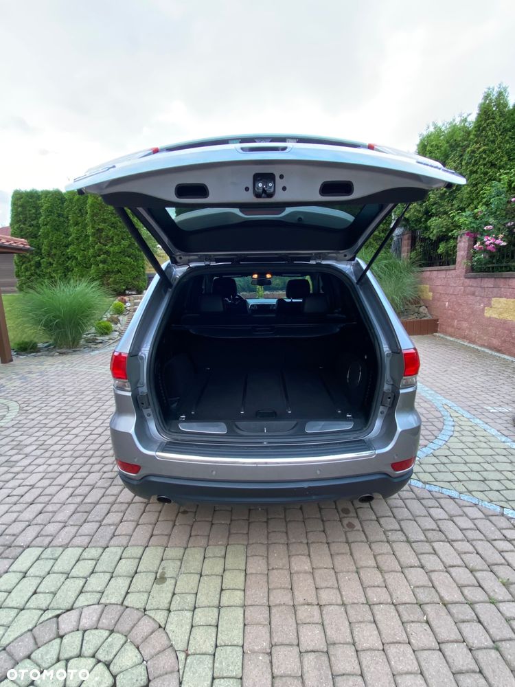 Jeep Grand Cherokee - 6