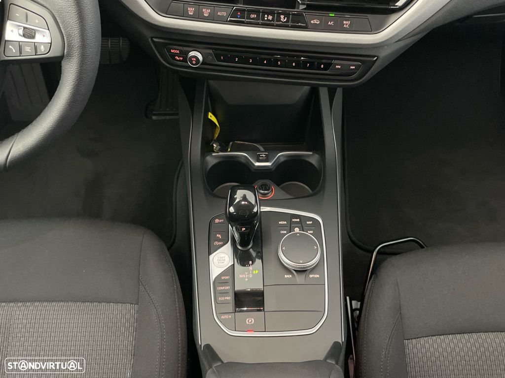 BMW 116 d Auto - 16