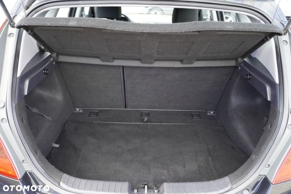Hyundai i30 1.4 Blue Comfort - 8