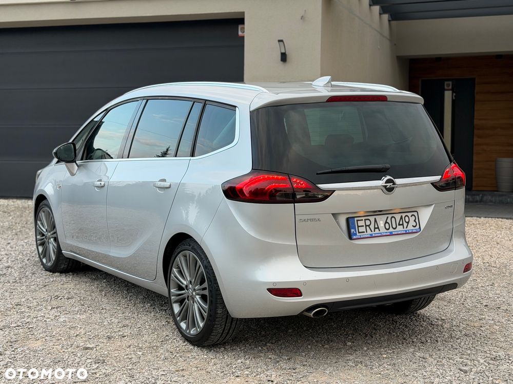 Opel Zafira 2.0 D (CDTI) Automatik Business Innovation - 4