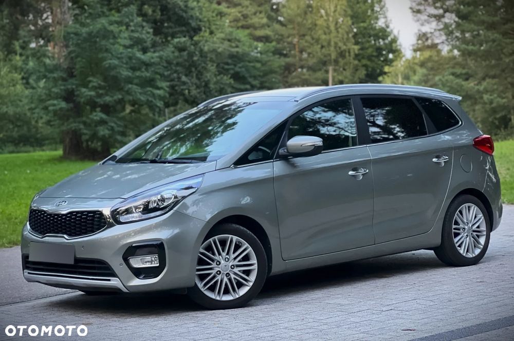 Kia Carens 1.7 CRDi 115 Dream-Team Edition - 8