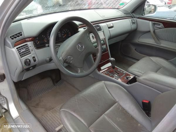 Para peças MERCEDES-BENZ Classe E Carrinha (S210) - 10