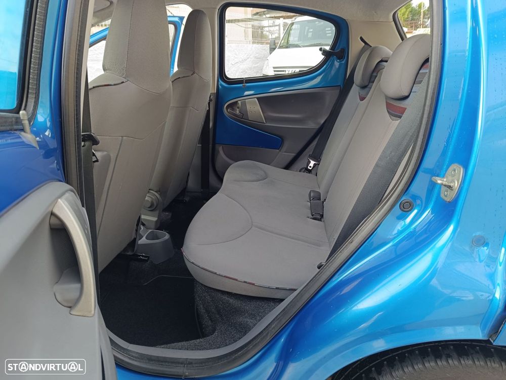 Citroën C1 1.0 VTi Shine ETG - 10