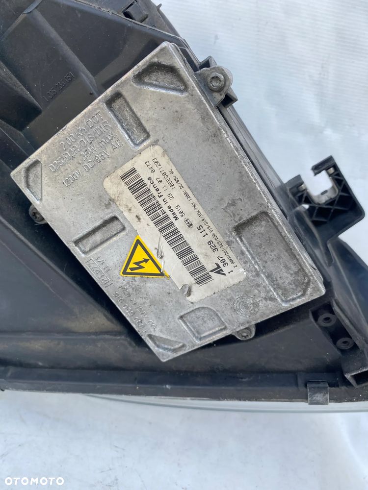 lampy audi a4 b7 bi xenon nieskrętny komplet eu całe - 8