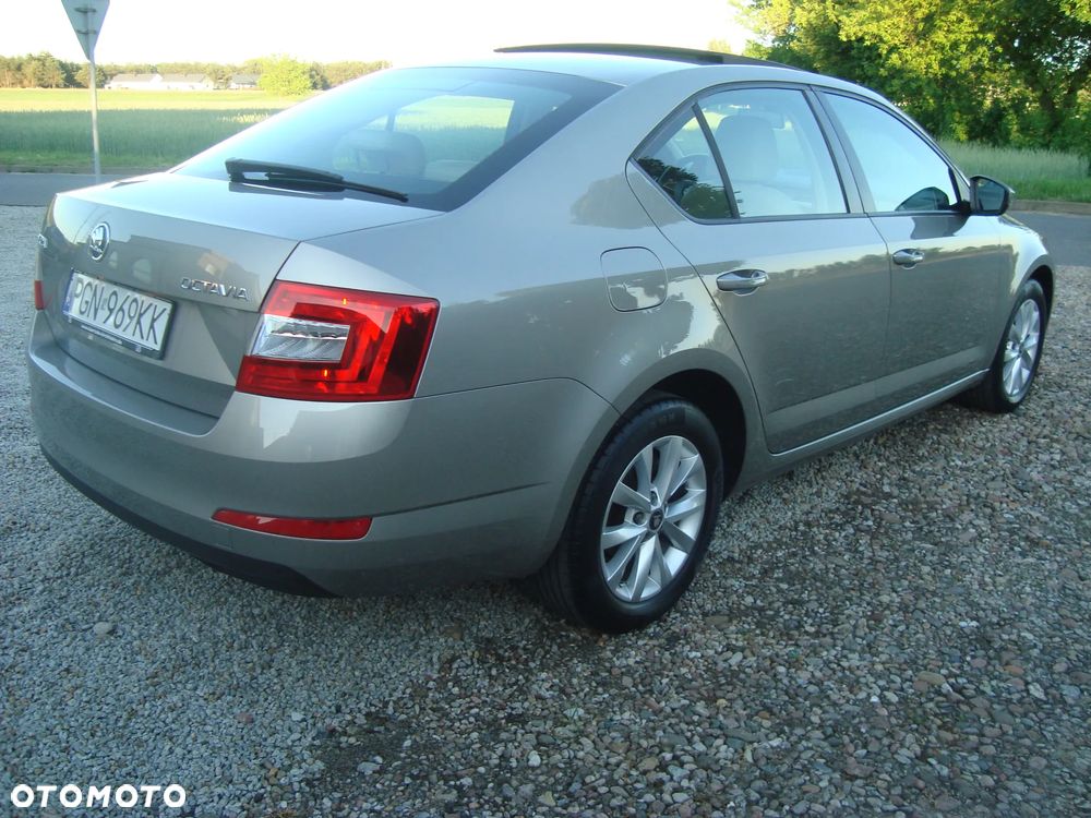 Skoda Octavia 1.6 TDI DPF Elegance - 3