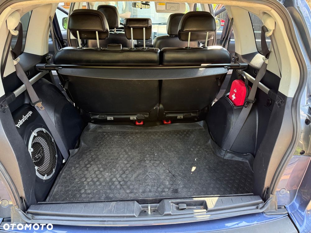Mitsubishi Outlander 2.0 DID Instyle - 18