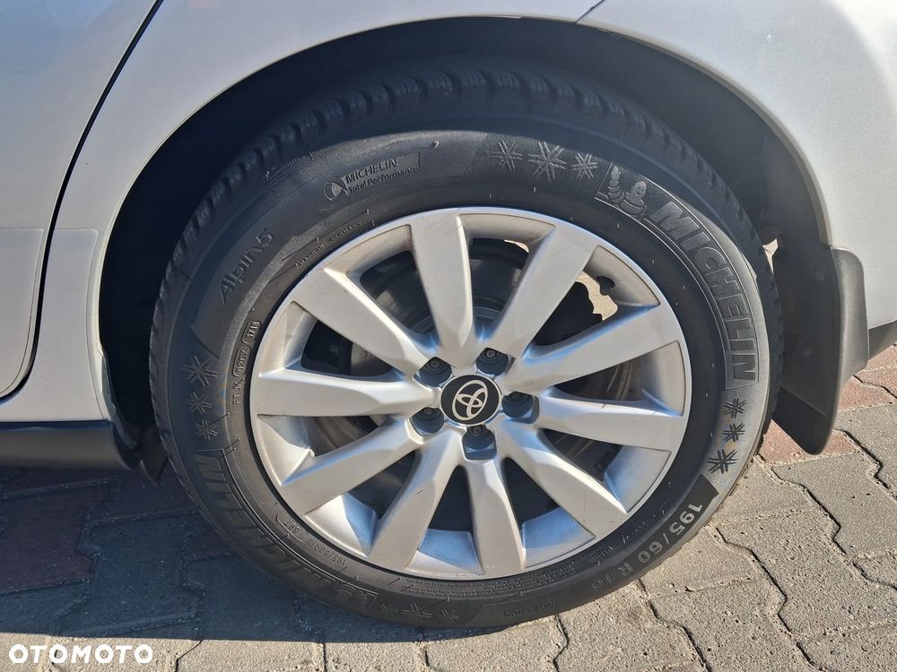 Toyota Urban Cruiser 1.33 4x2 Club - 13