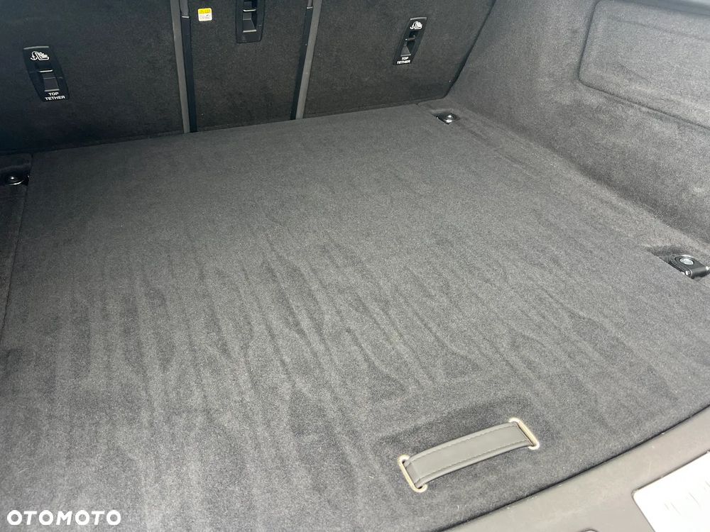 Land Rover Range Rover Velar - 11