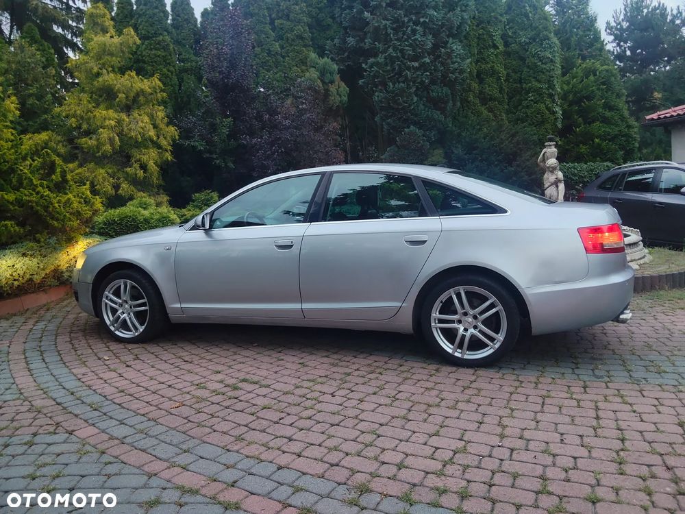Audi A6 Limousine 2.4 - 5