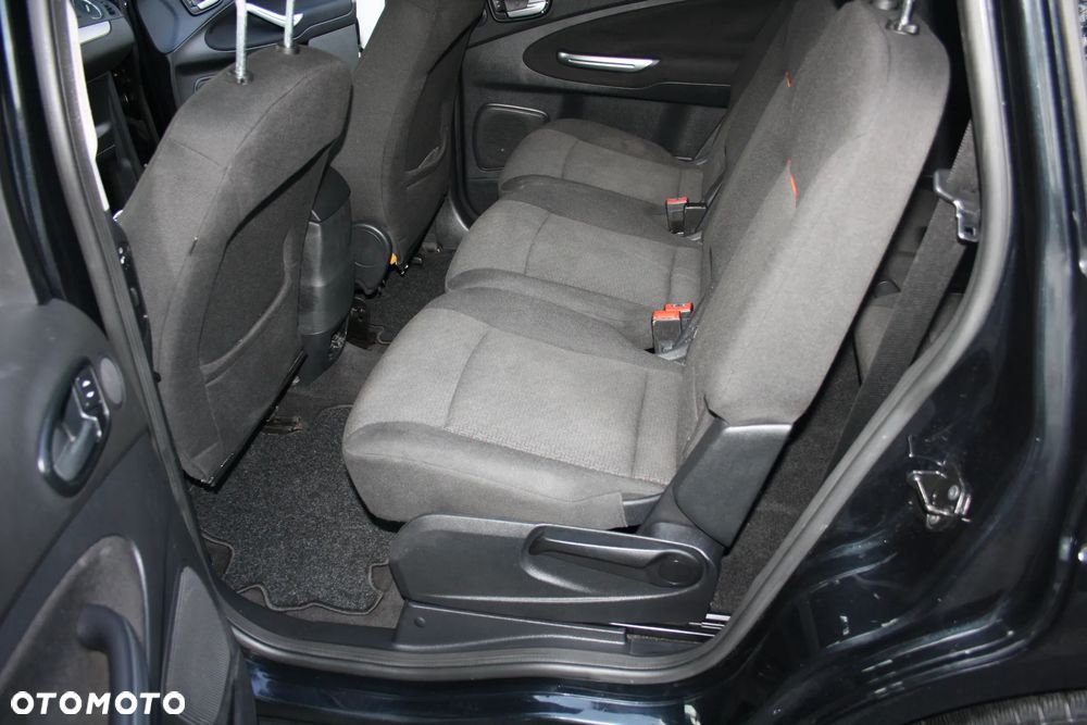 Ford S-Max 2.0 TDCi DPF Titanium - 14