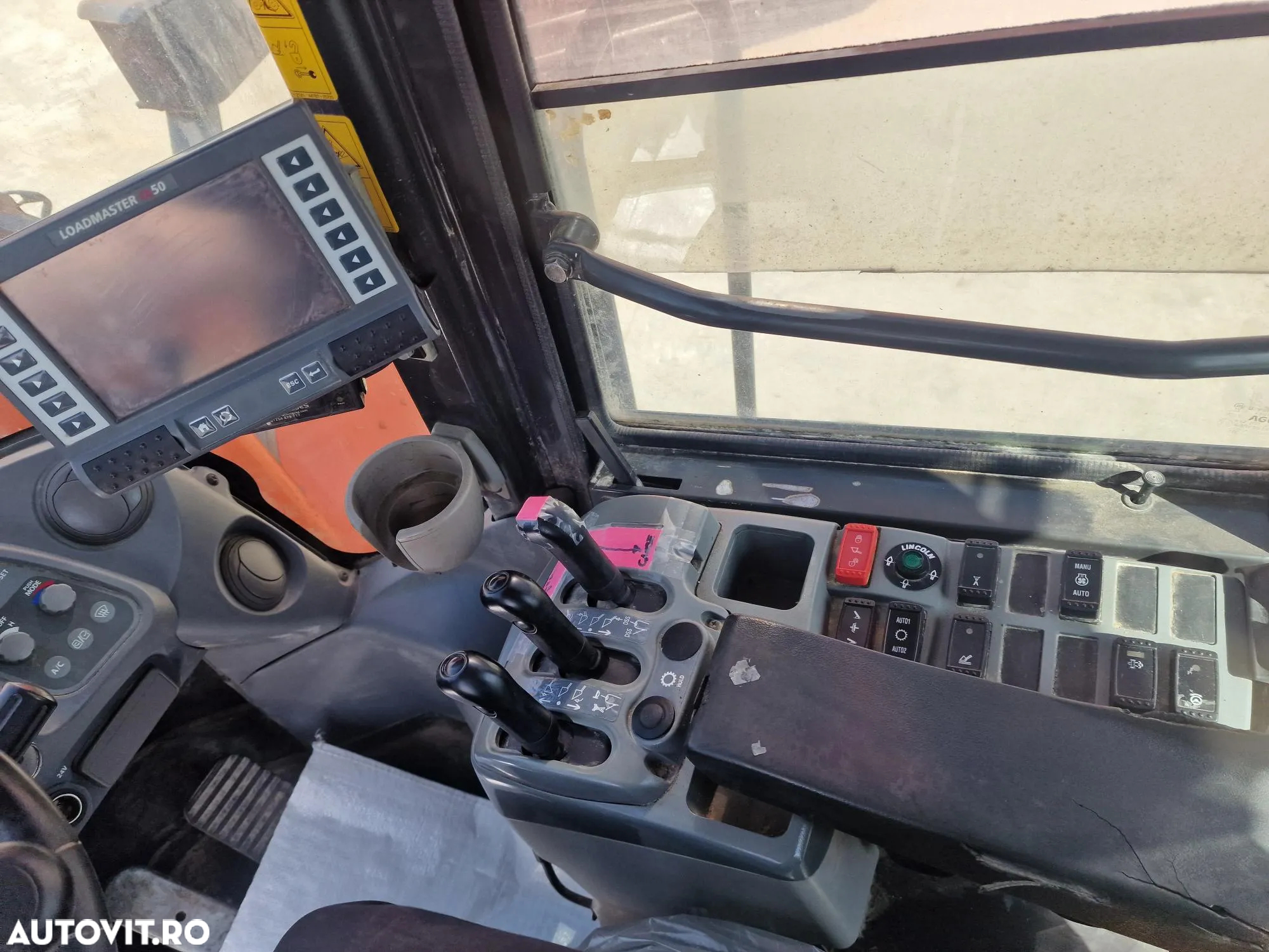 Hitachi ZW330-6, 2016, 7.477h, 33 tone, cupa 5,5mc cu dinti, Cupla rapida,Gresare automata, Anvelope NOI, STARE FOARTE BUNA-posibilitate leasing-PROMOTIE 109.900 EUR+Tva - 7