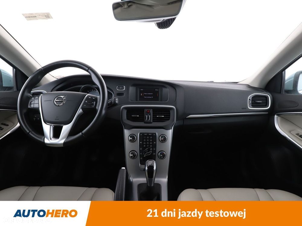 Volvo V40 - 12
