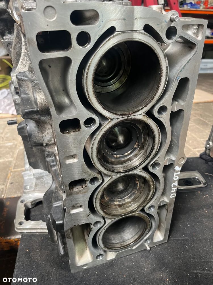 kompletny dol silnika d420t8 blok wal tloki volvo 2.0 d s90 xc90 v60 xc60 s60 idealny 25 tys km - 6