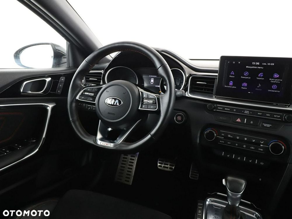 Kia ProCeed 1.6 T-GDI GT DCT - 16