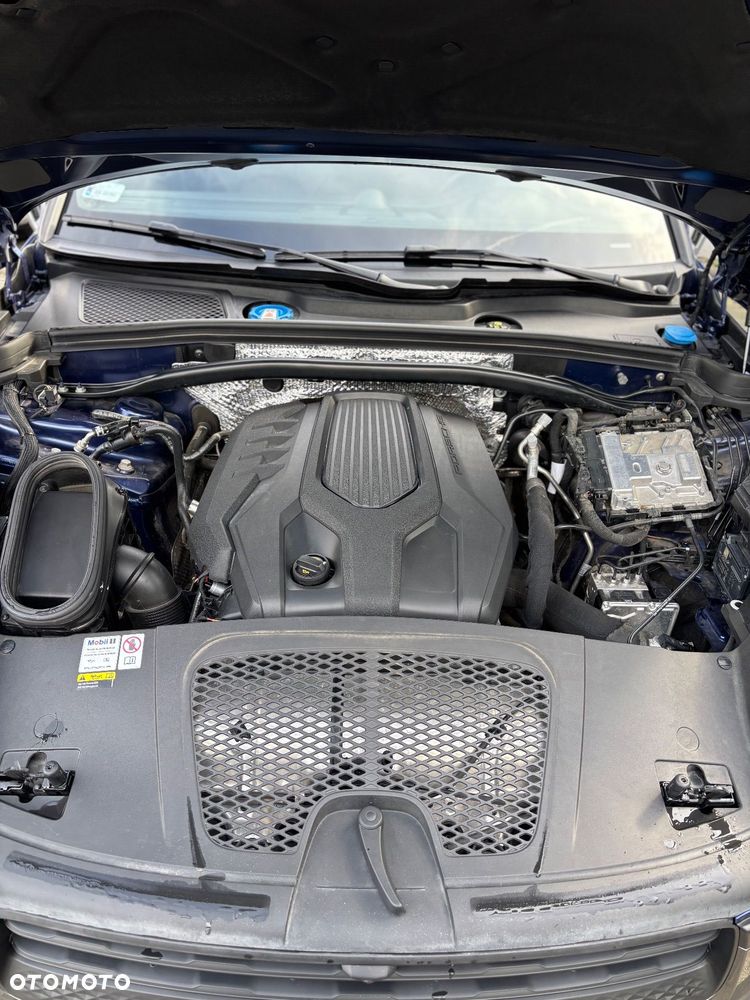 Porsche Macan T - 13