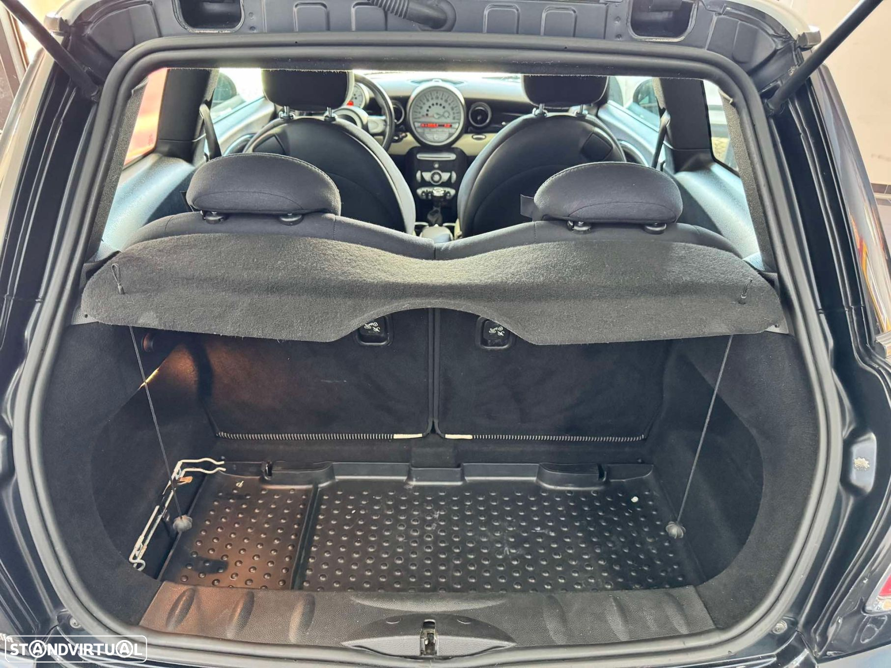 MINI 3 Portas - 6
