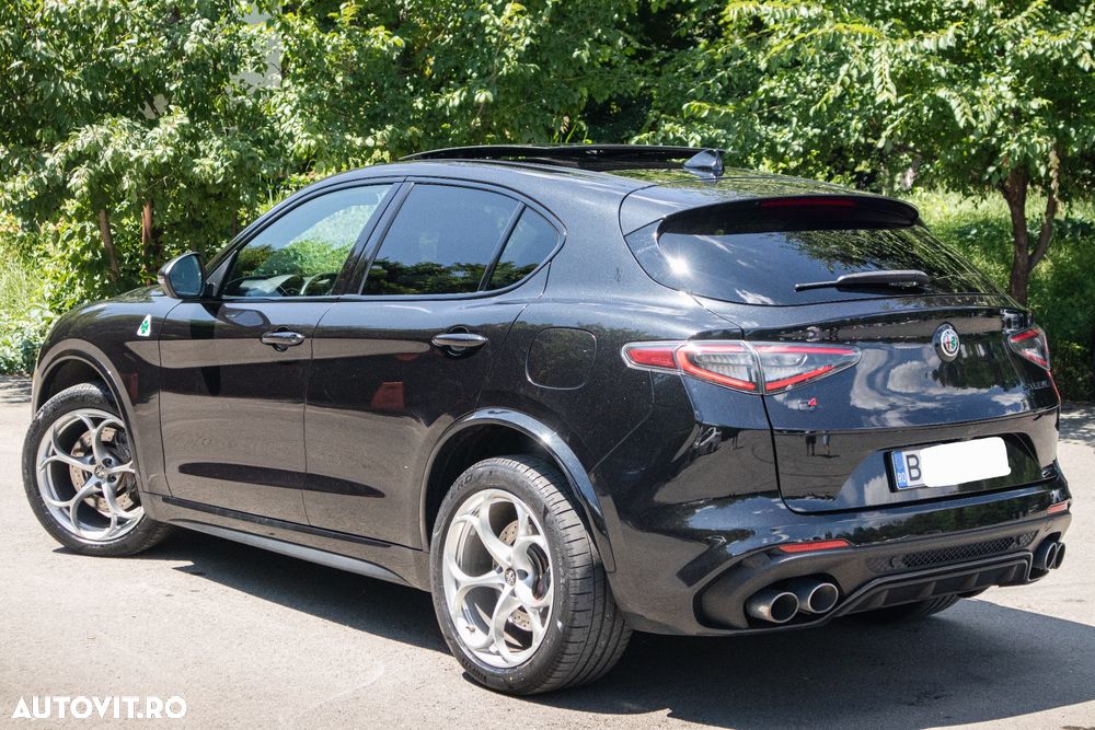 Alfa Romeo Stelvio 2.9 V6 Turbo AWD AT8 Quadrifoglio - 16
