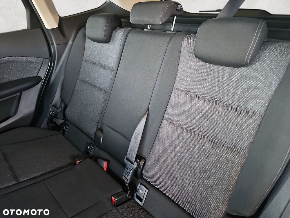 BMW X1 sDrive18i - 28