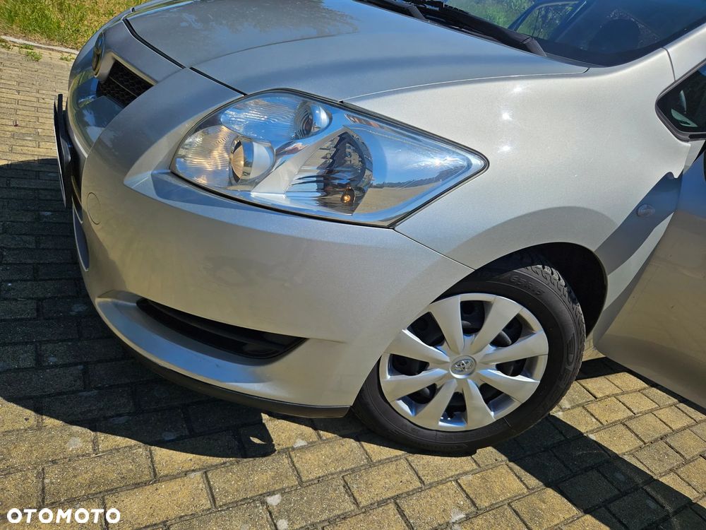 Toyota Auris 1.33 VVT-i Luna - 33