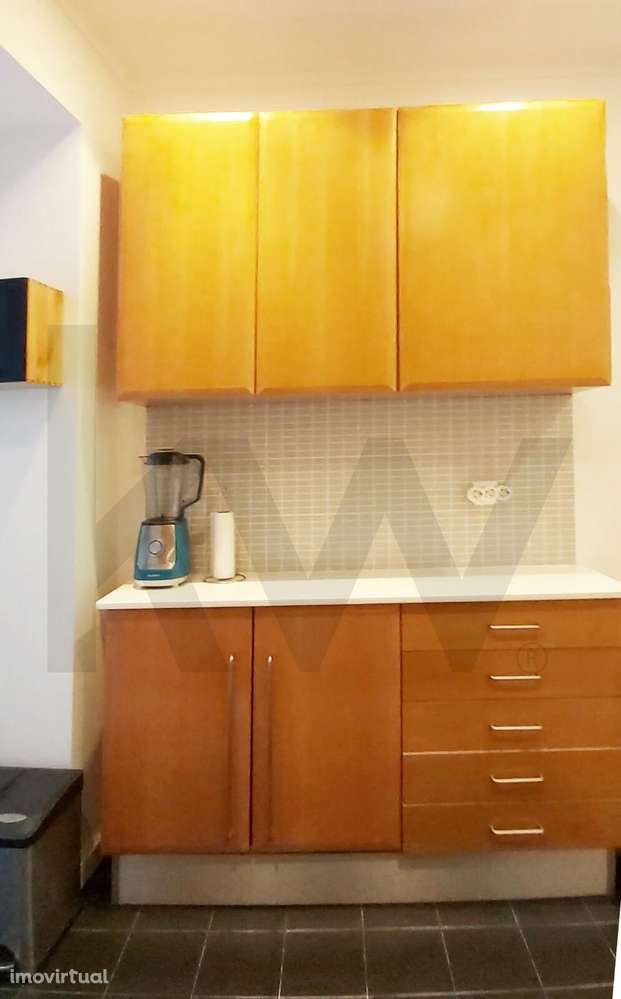 Onde o Coração de Lisboa Bate com Calma: O Teu Refúgio no Largo dos Tr - Grande imagem: 5/21