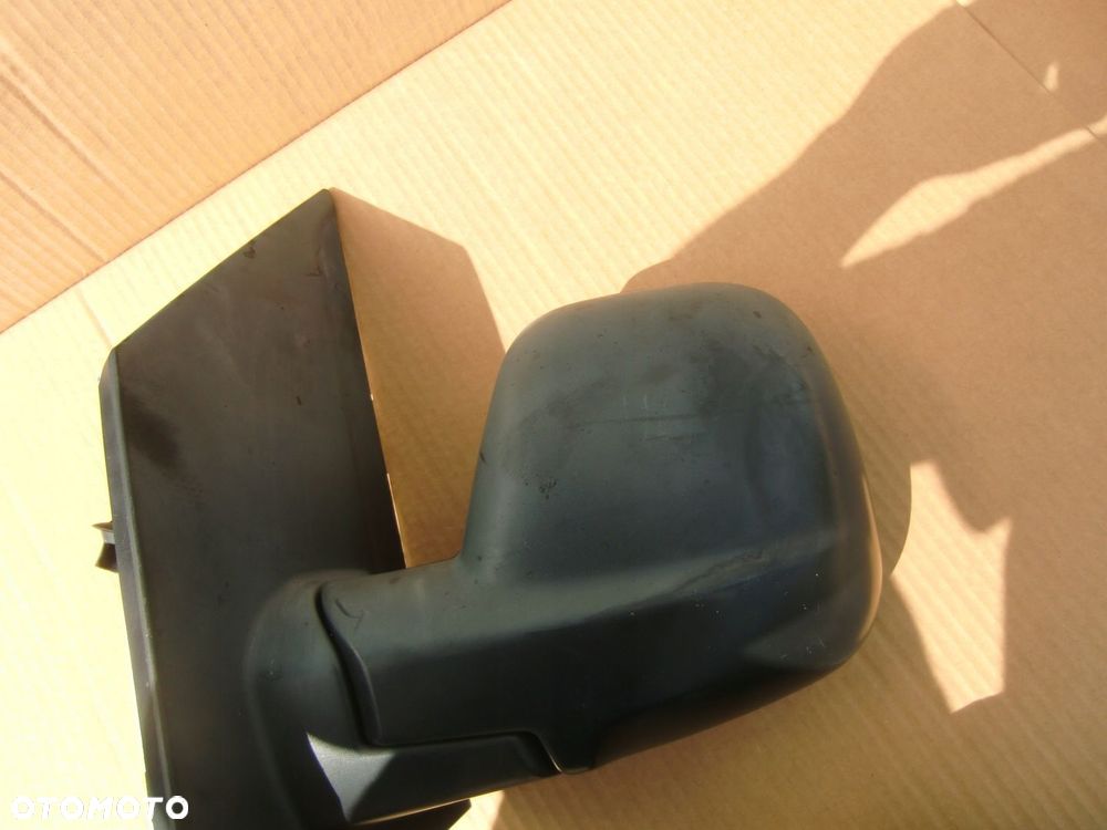 LUSTERKO LEWE PROACE JUMPY EXPERT III 2018 R 5 PINÓW EUROPA - 4