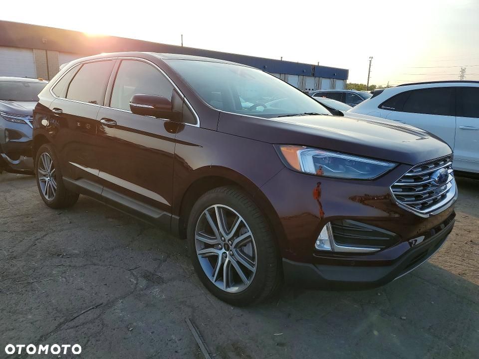 Ford Edge 2023 photo 2