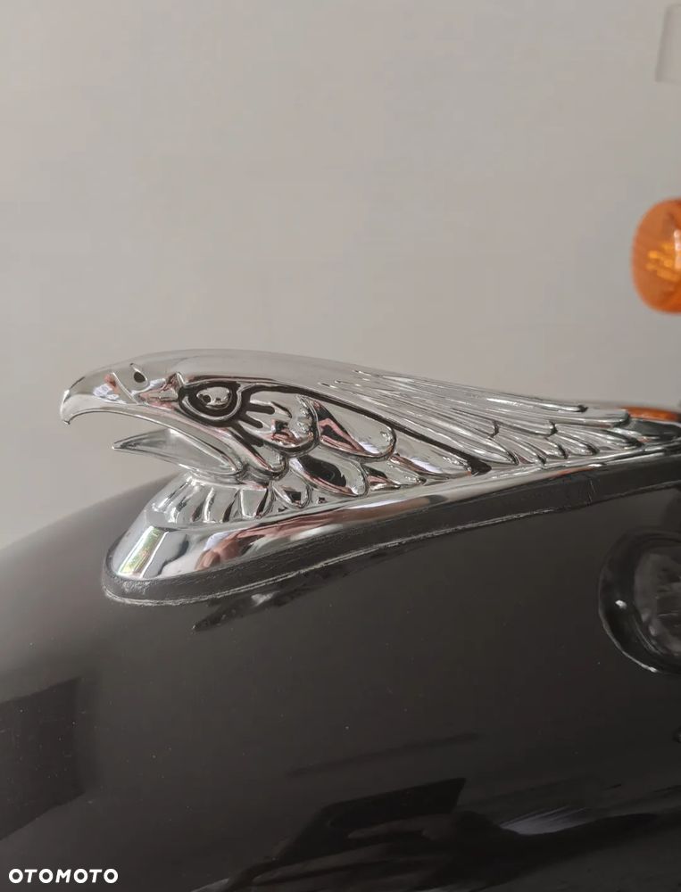 Suzuki Intruder - 14