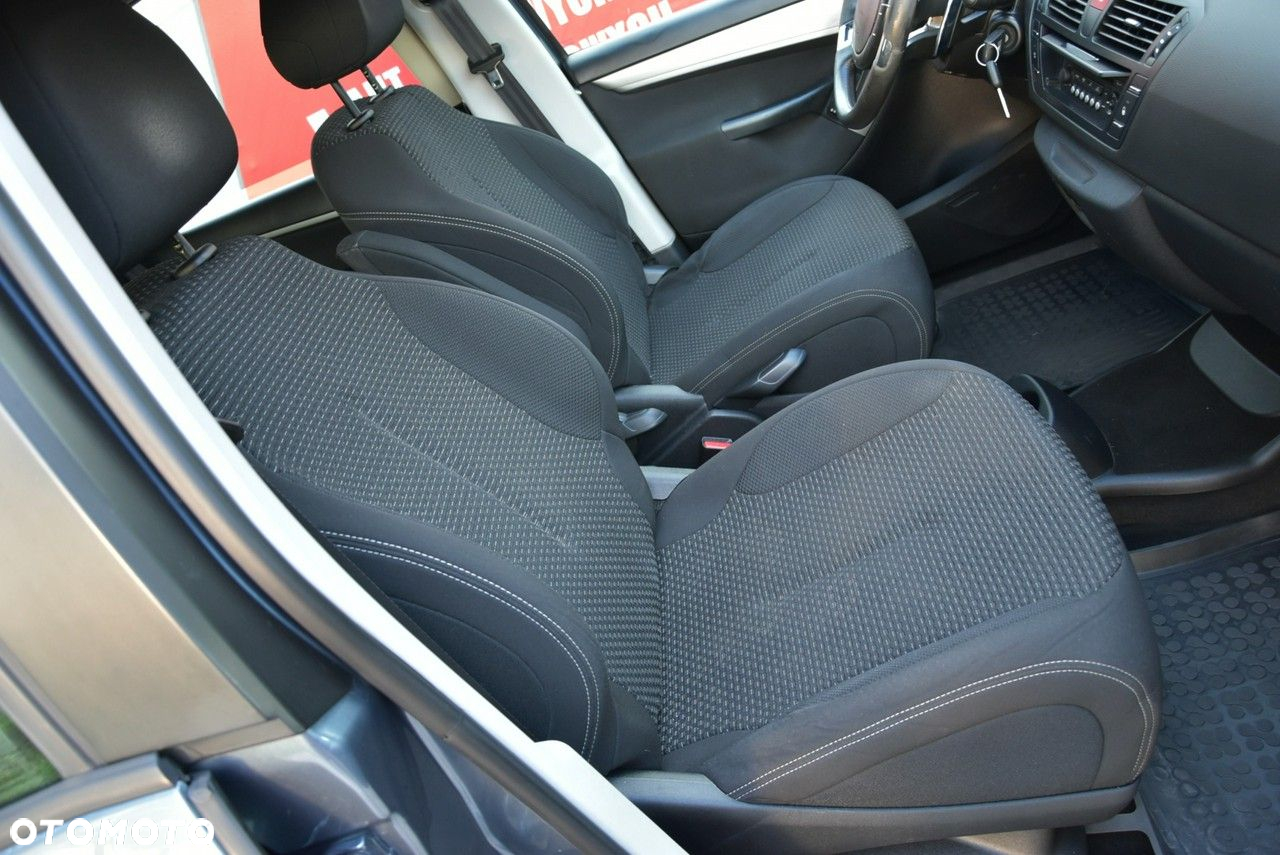 Citroën C4 Picasso - 9