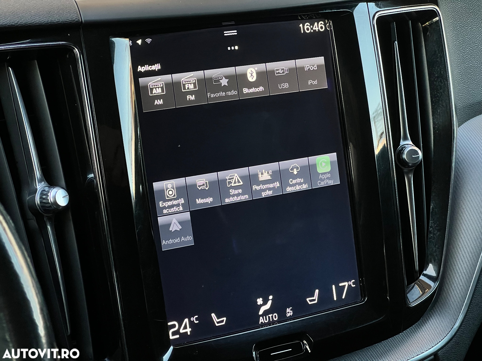 Volvo XC 60 D4 AWD Geartronic RDesign - 29