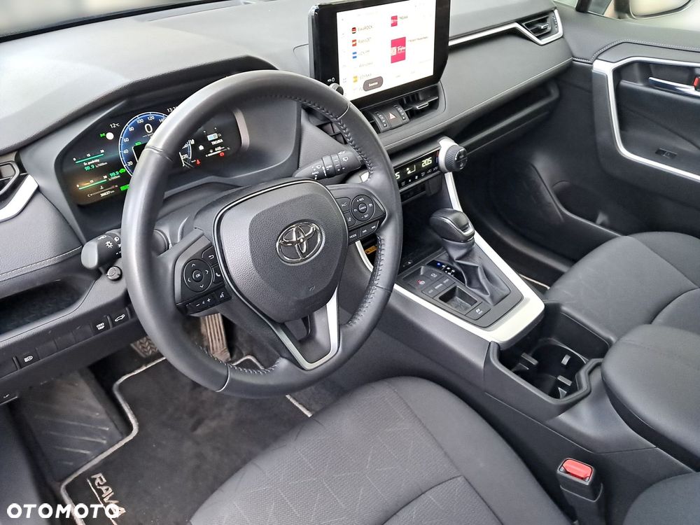 Toyota RAV4 - 7