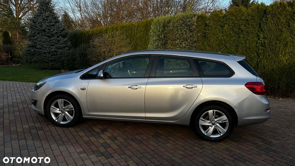 Opel Astra IV 1.7 CDTI Sport - 2