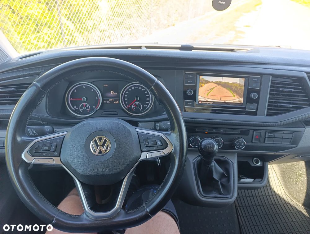 Volkswagen Transporter - 38