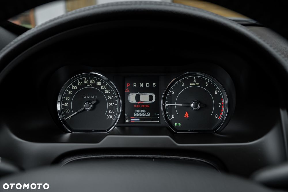 Jaguar XF 2.0 T Prestige - 29