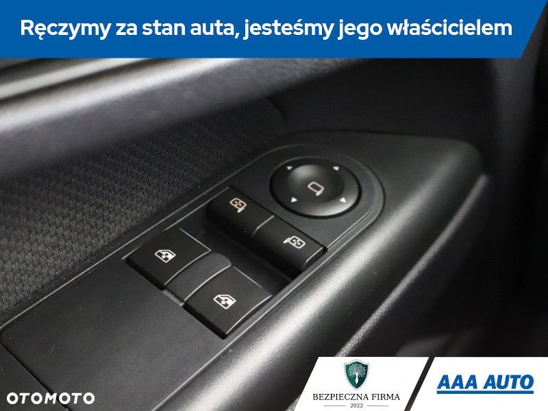 Opel Zafira - 17