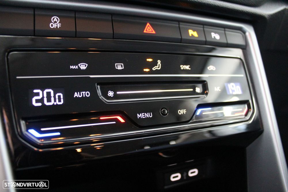 VW T-Roc 1.0 TSI Urban - 15