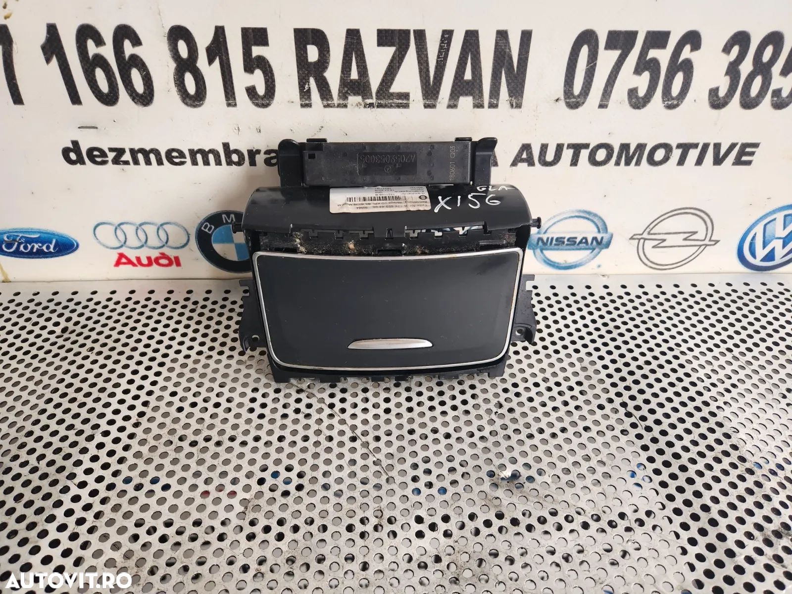 Scrumiera Mercedes GLA X156 W156 Dezmembrez Mercedes GLA W156 X156 Motor 2.2 CDI Euro 5 Motor 651 - - 1