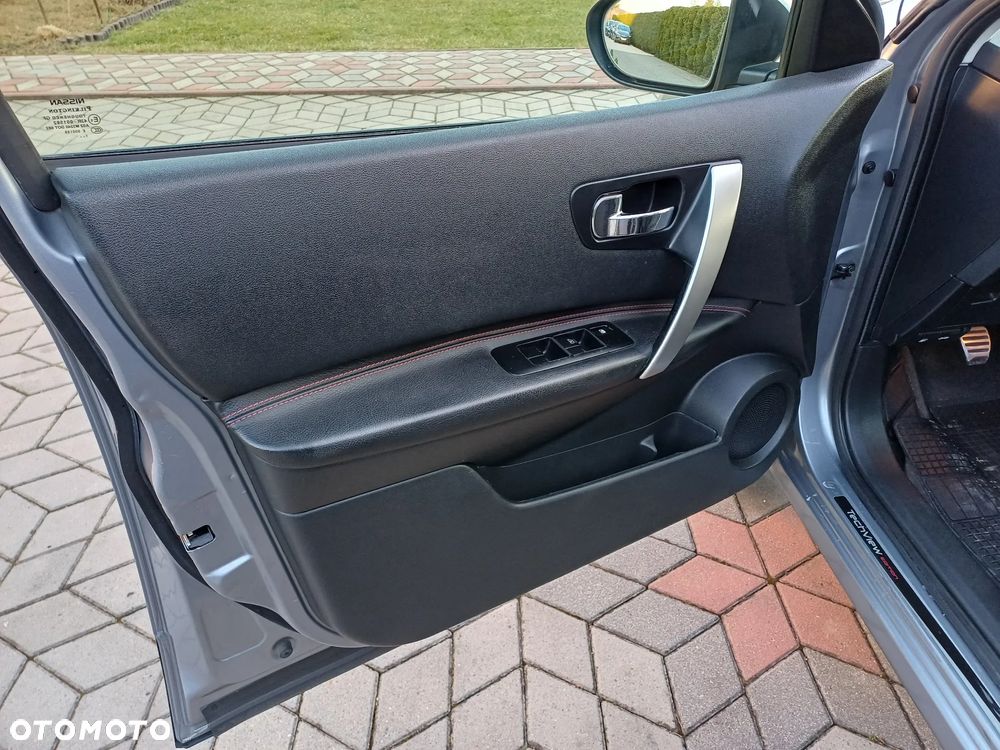 Nissan Qashqai 1.6 DCi Tekna EU6 - 25
