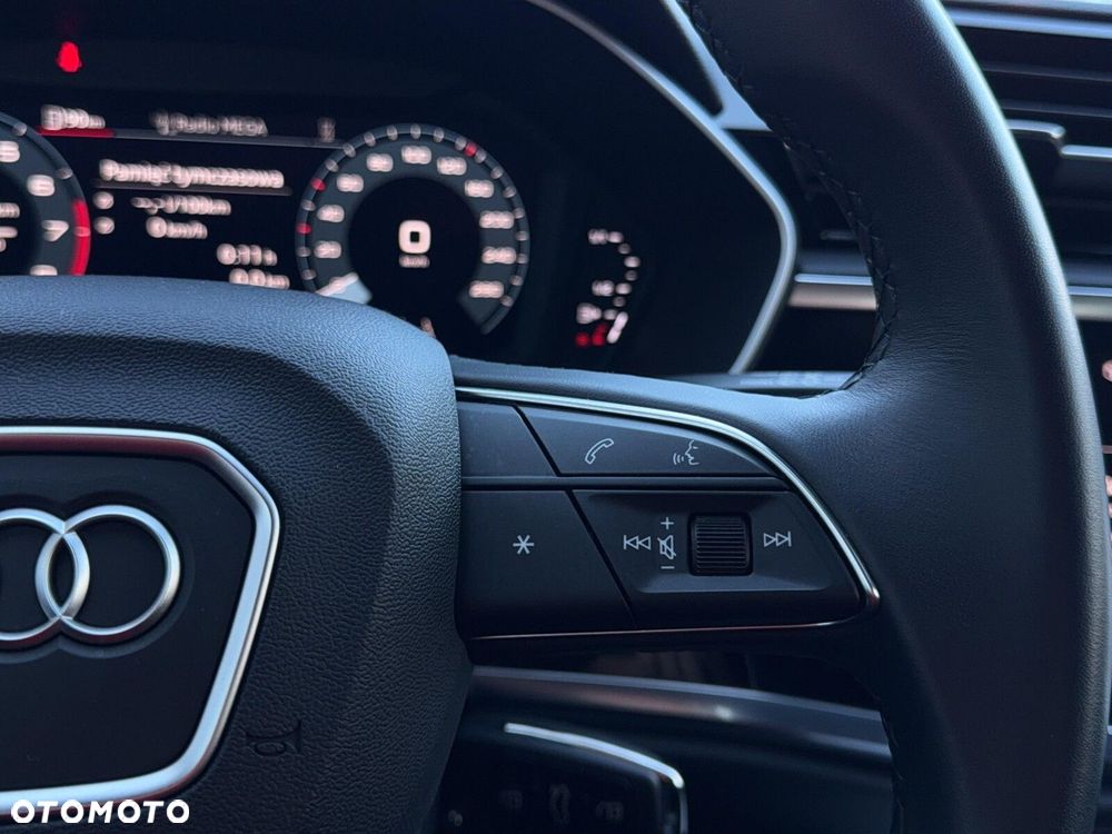 Audi Q3 Sportback - 20