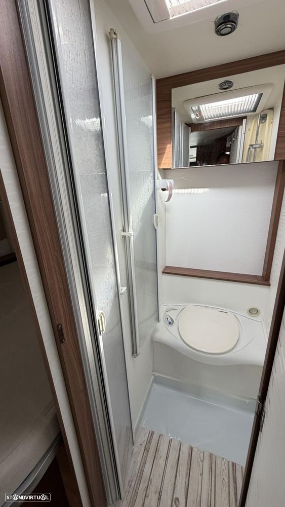 Itineo Famili MC650 cama central à esquerda e basculante - 18