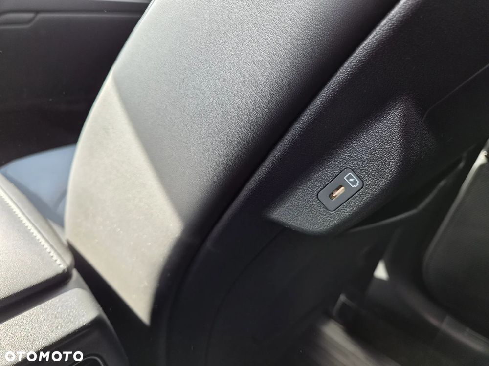 Kia Niro 1.6 GDI Hybrid L - 26