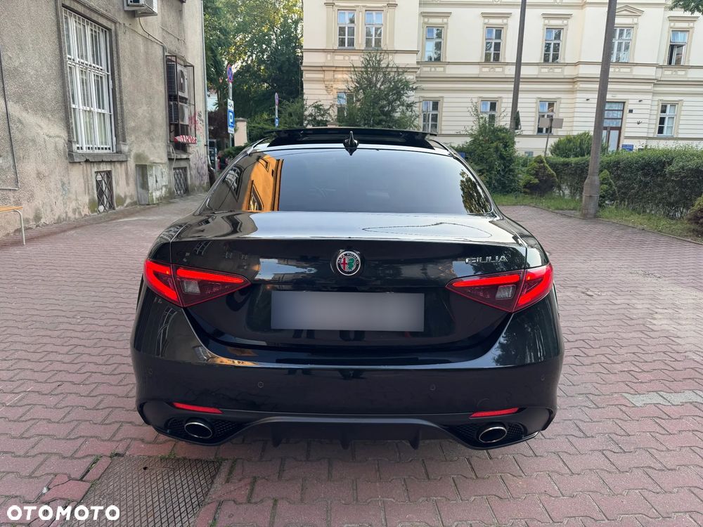 Alfa Romeo Giulia 2.0 Turbo Super - 29
