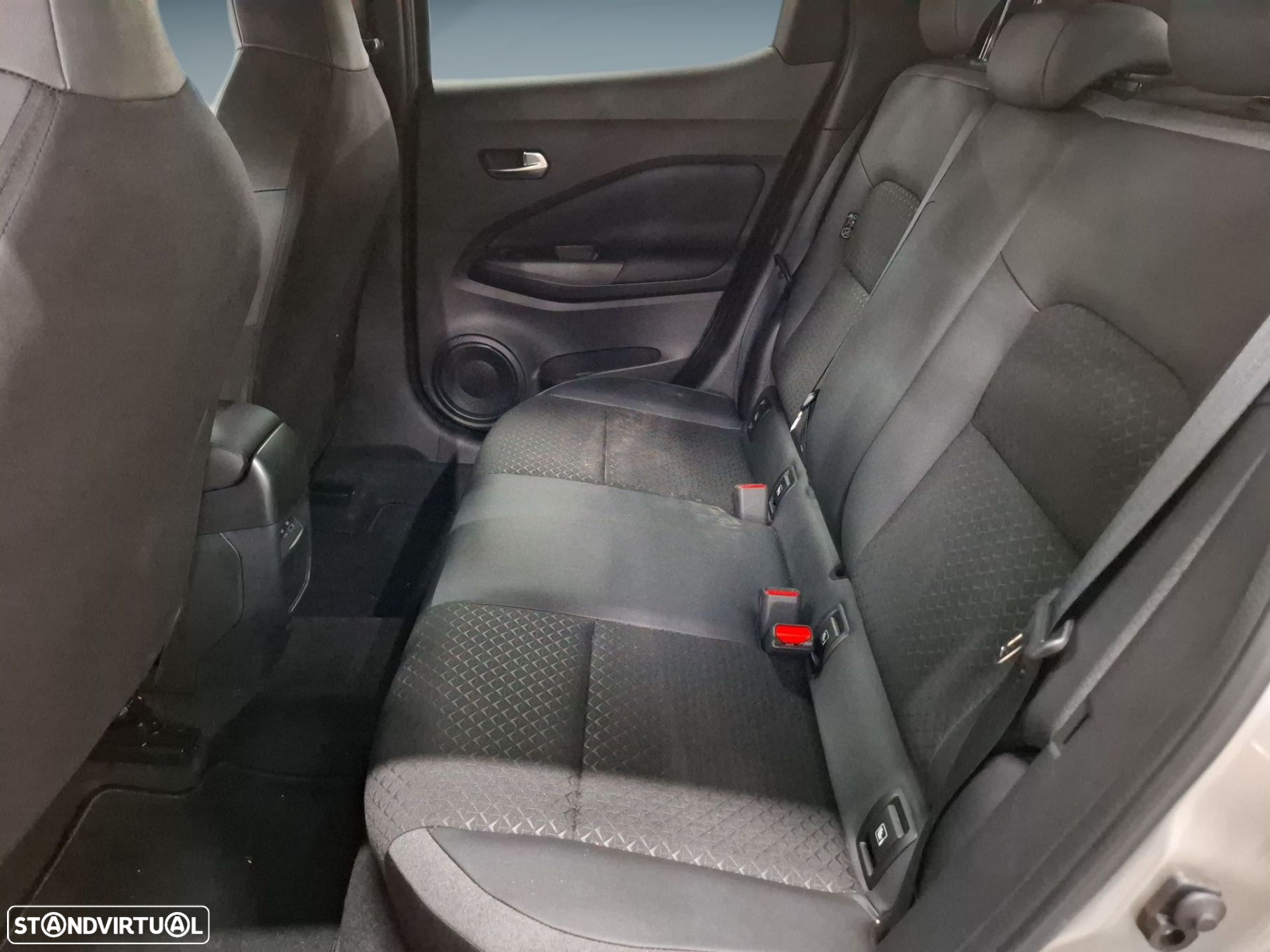 Nissan Juke 1.6 Hybrid N-Connecta Two Tone - 14