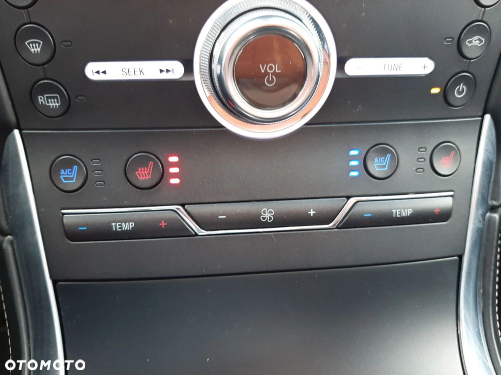 Ford Edge 2.0 EcoBlue Twin-Turbo 4WD Vignale - 38